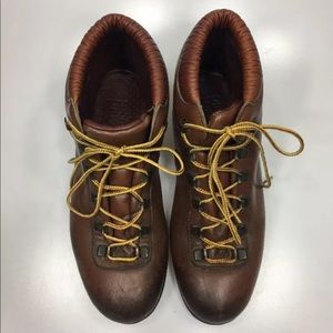 Dunham | Shoes | Dunham Tyroleans 